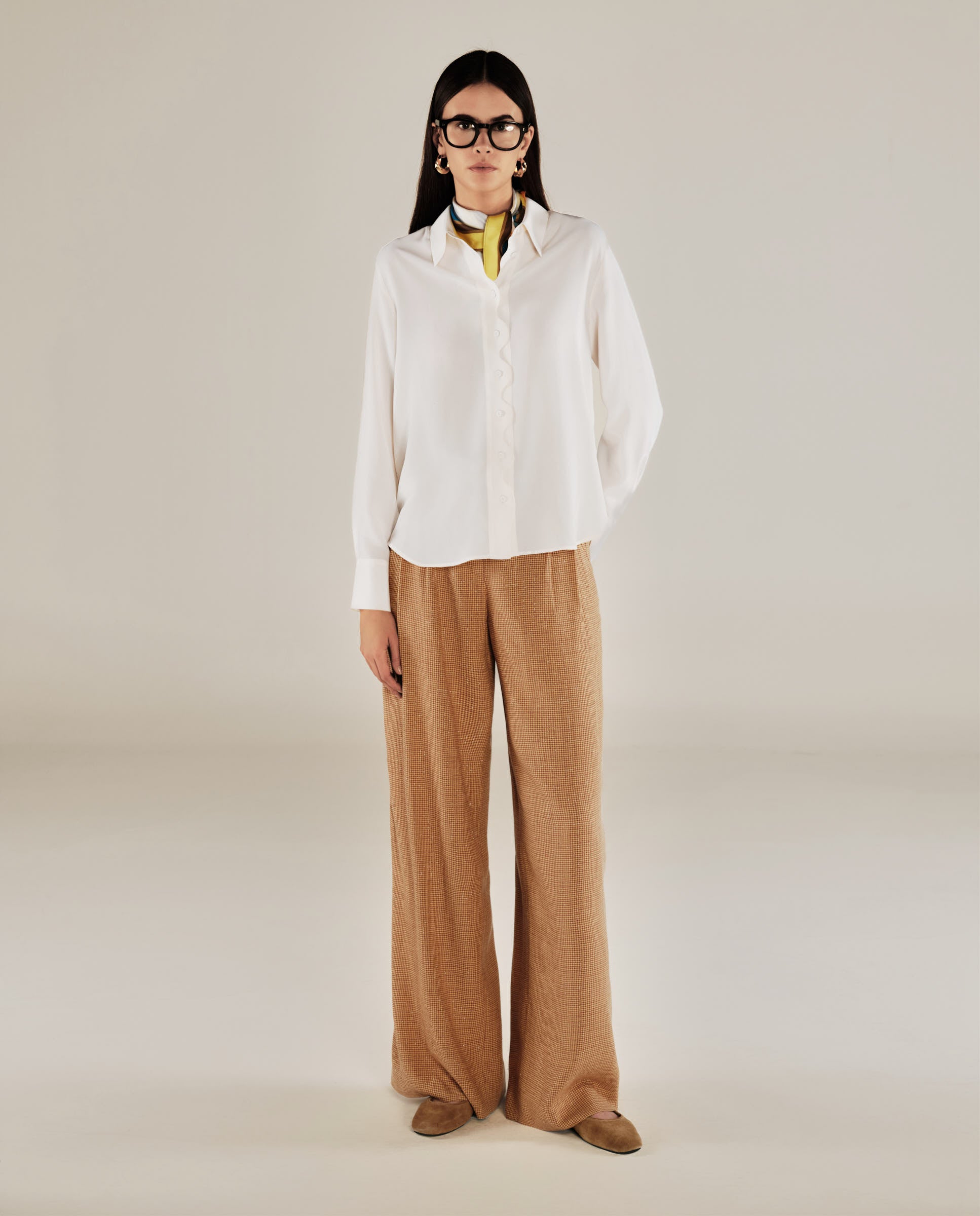ALINA | Camisa de Seda con Detalle Festoneado