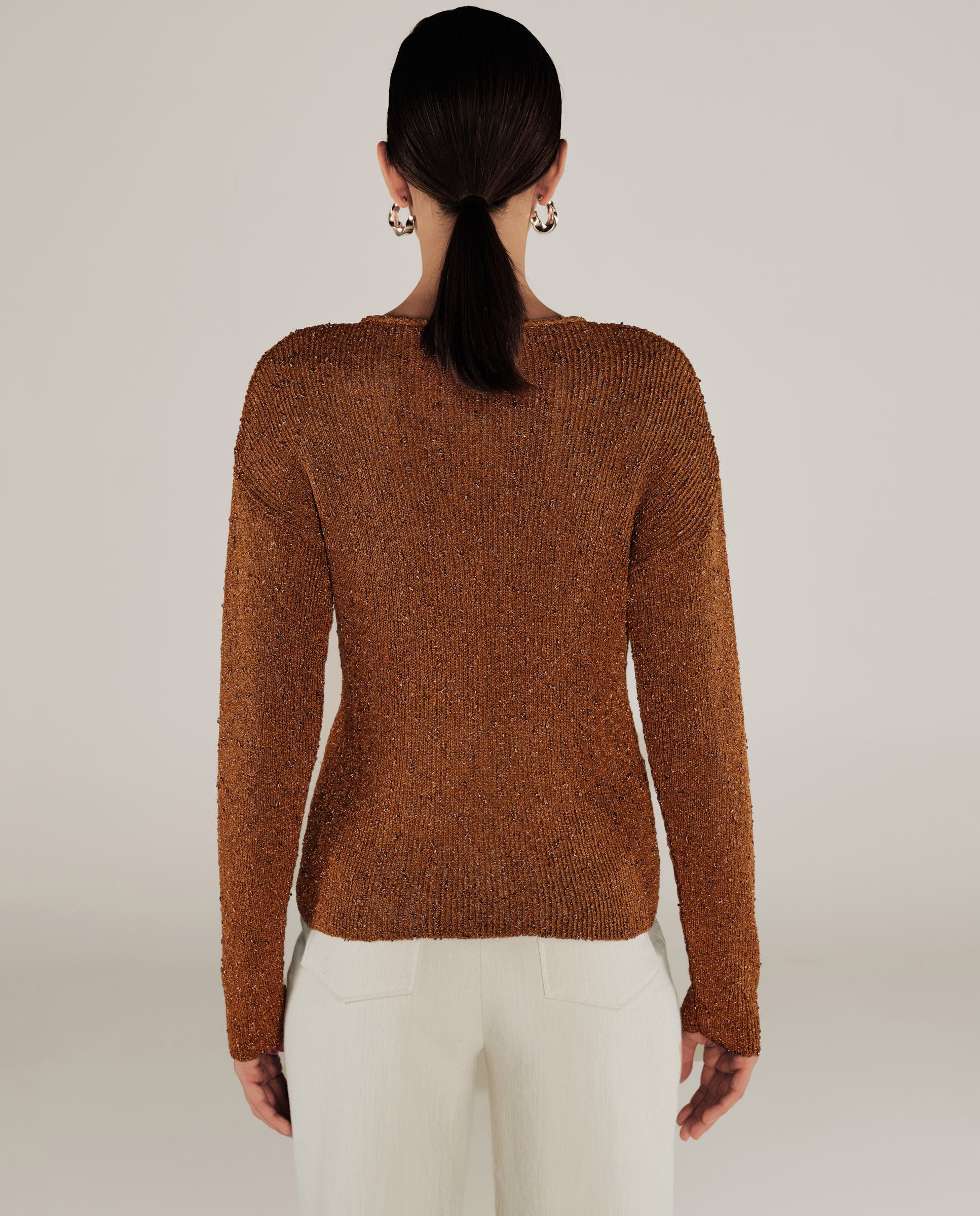 CLIVIA | Jersey con Botones Brillante en Ocre
