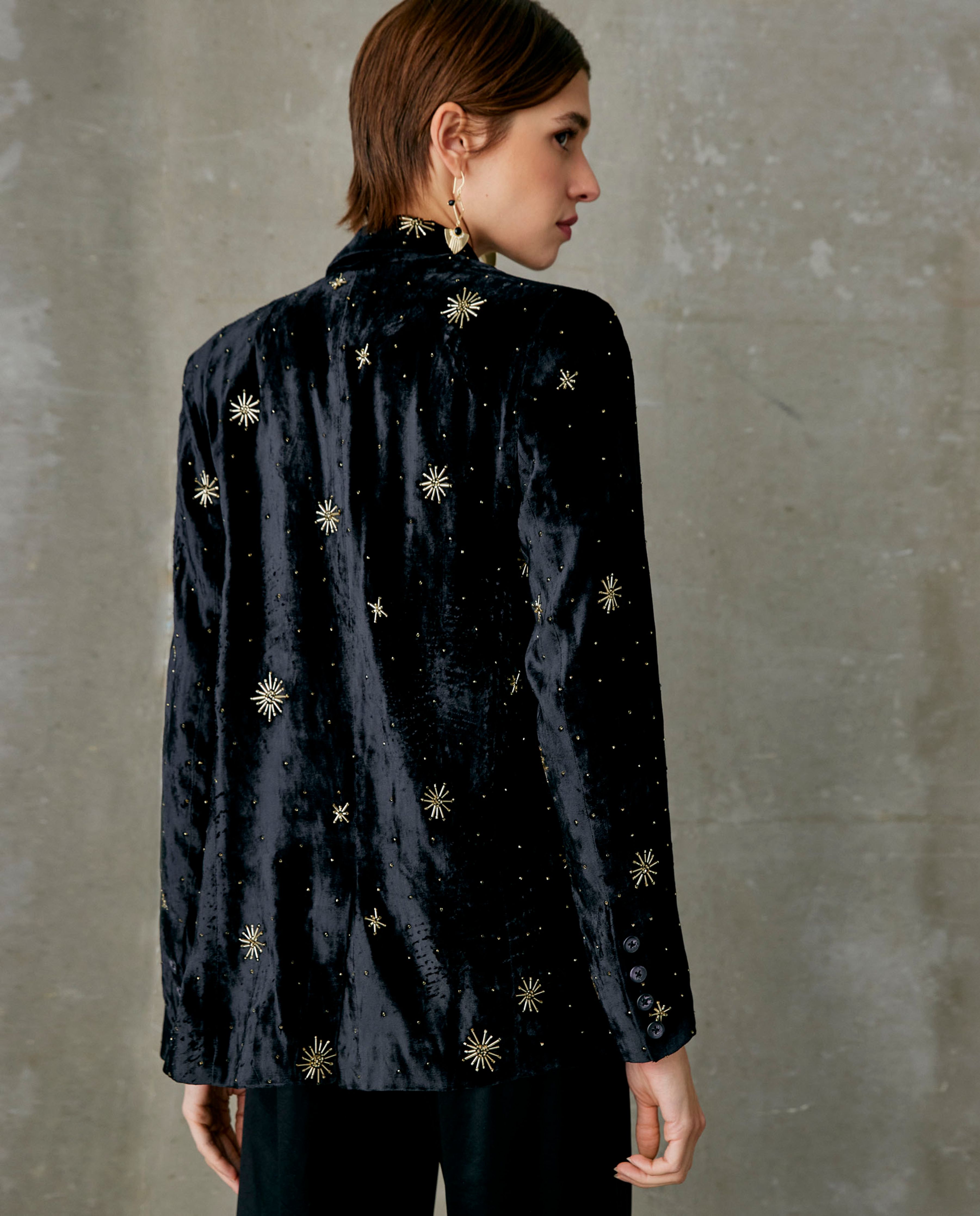 FW23 P BLA 1384 361-200